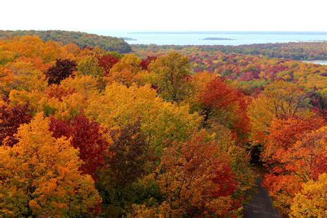 best places to see fall foliage in wisconsin