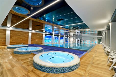 Das 5*hotel hamilton spa&wellness in swinemünde liegt östlich der promenade in der nähe des 4*hotels interferie medical spa, zwischen küstenwald, mühlenbake und kurpark, umgeben von. Hotel Hamilton Swinemünde