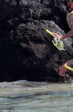 Megyn Kelly In Bikini Top On Vacation In Hawaii Hawtcelebs