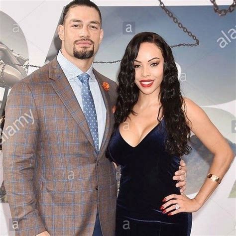 Roman Reigns Wife Age