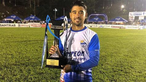 Odir Chino Flores Se Corona Campe N De Copa En Guatemala Elsalvador Com