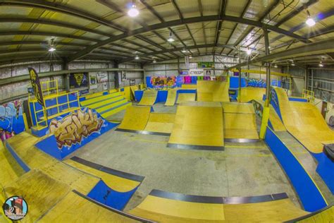 Today, there is an expanding number of grizzly bears that have grown beyond the edges of the bear's biological and socially suitable range. The Bunker Indoor Skatepark | Skater Maps