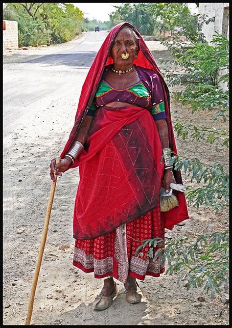 Bishnoi Lady A Photo From Rajasthan West Trekearth India Culture