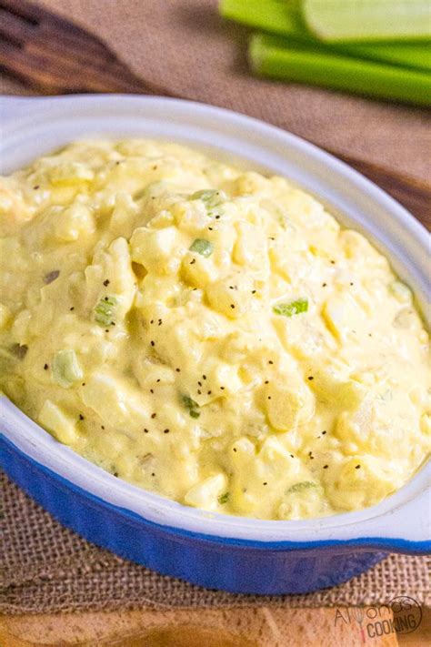 While you may have heard it's best to dress potatoes while they're hot, this is only partly true. BEST Potato Salad (Just Like The One Sold At The Deli) | Recipe in 2020 | Homemade potato salads ...