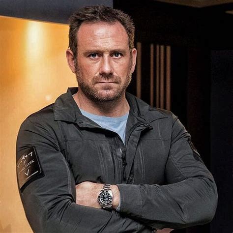With the camera crew living among the recruits, who dares wins gives you an unparalleled viewpoint of what it takes to make it in the special forces. SAS Who Dares Wins presenter Jason Fox opens up about his ...