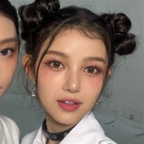 Pin By Wiktoria On Asian Makeup Makeup Looks Cute Makeup Hair Beauty