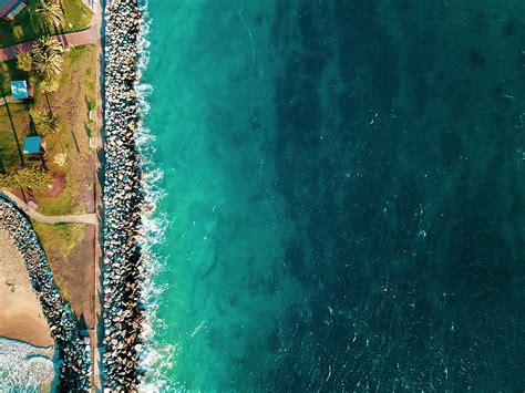 Hd Wallpaper Ocean Waves On Shore Top View Of Beach Aerial Sea