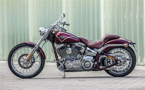 Check out complete specifications, review, features, and top speed of harley davidson cvo breakout. Racing Cafè: Harley-Davidson FXSBSE CVO Breakout 2013 #2