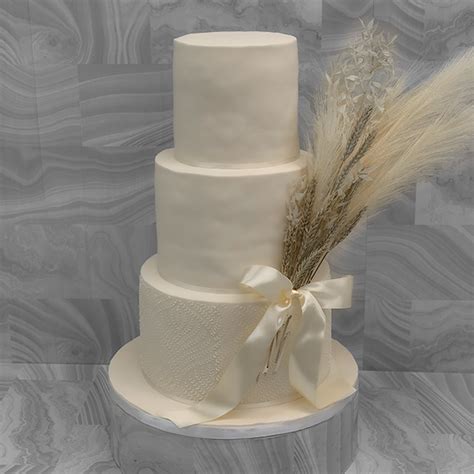 Rustic Buttercream Wedding Cakes Design Just Temptations