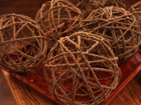 How To Make Twine Balls Rustic Crafts Diy Home Crafts Glue Crafts