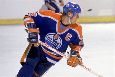 Today In Edmonton Oilers History January 5 1983 Wayne Gretzky