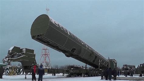 Russia Will Test Its Unstoppable New Satan 2 Nuclear Missile Daily Mail Online