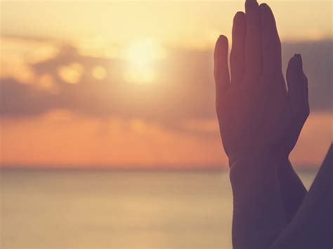8 Morning Prayers to Use Daily | Powerful Morning Prayers ...
