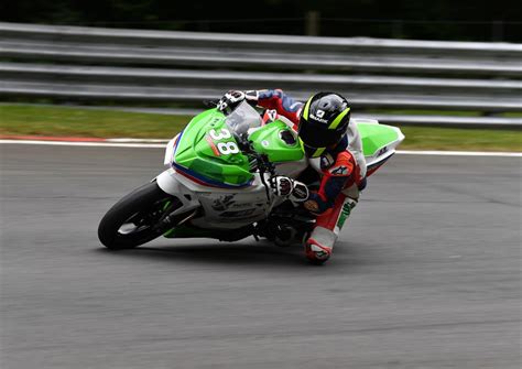 I use a tatuus fa01 with no traction. Brands Hatch GP circuit hosts Bemsee round six