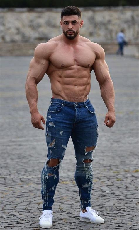 Pin By Craig Kruse On Jeans In Hot Jeans Men S Muscle Handsome Men