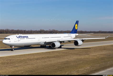 D Aihh Lufthansa Airbus A340 600 At Munich Photo Id 1171382