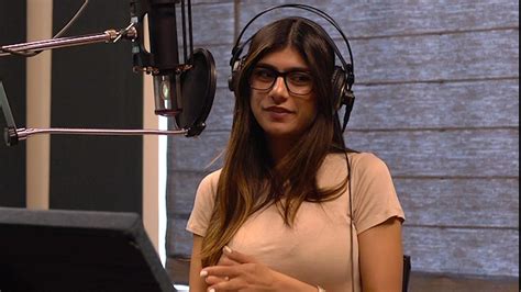 Mia Khalifa Mia Khalifa Makes The Porn Industry Billions After Being Coerced Into A Contract