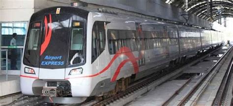 Delhi Metro Airport Express Line Passengers Can Use Qr Code Based