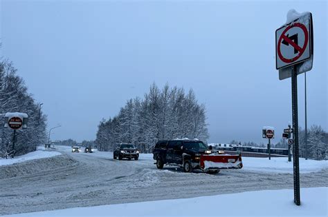 Anchorage Digs Out Of More Than A Foot Of Wet Heavy Snow Alaska