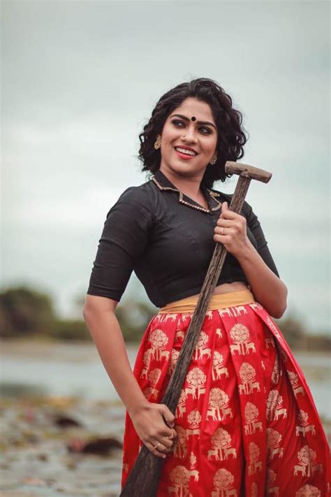 Swasika Malayalam Serial Cini Actress Photo Shoot Mallucafe