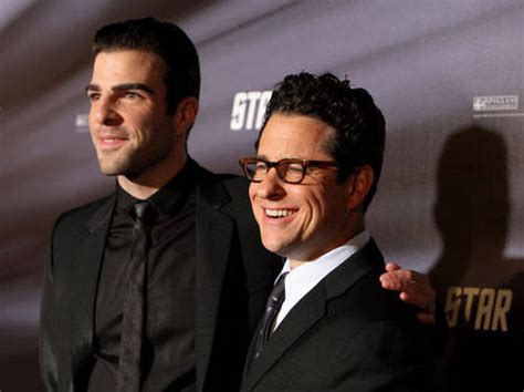 zachary quinto dice que j j abrams será el director de star trek 3