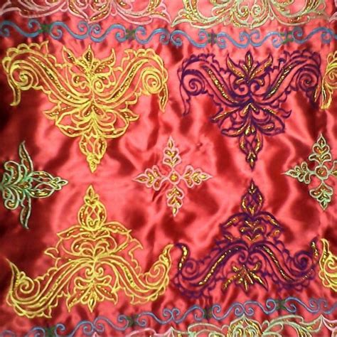 Maranao Okir Garb Philippines Culture Culture Clothing Garb Quilts