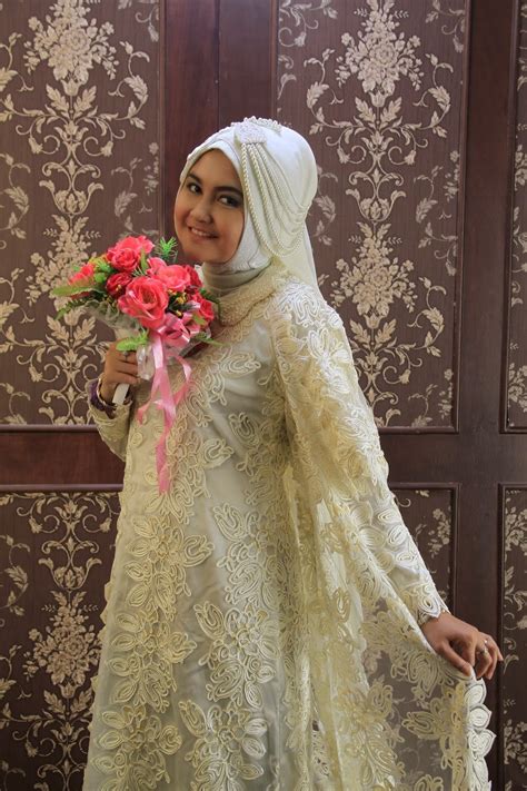 foto gaun pengantin muslimah bercadar bingung pilih gaun pengantin inilah inspirasi gaun