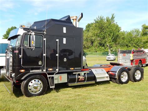 Coe Kenworth Custom K100 Aerodyne Kenworth Trucks Big Rig Trucks