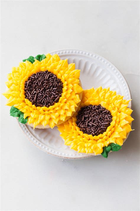 How To Decorate Sunflower Sugar Cookies Style Sweet