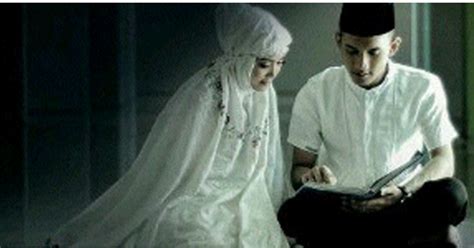 Suami Isteri Yang Baca Al Quran Sama Sama Bukan Sahaja Dapat Ilmu