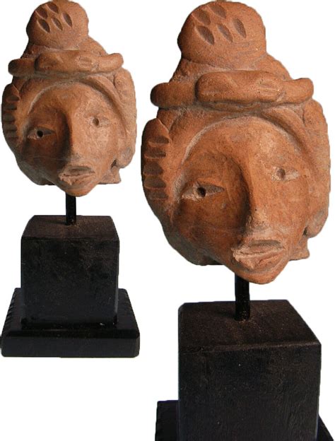 Pre Columbian Face Mask Of A Woman Maya Inca Tumaco La Tolita