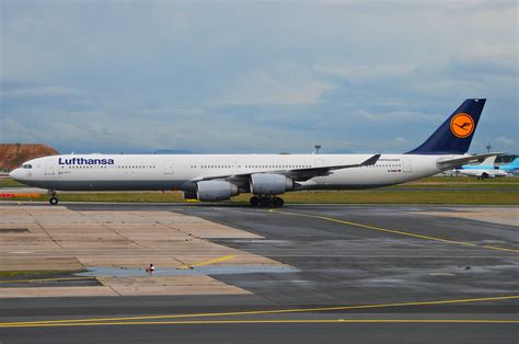 Filelufthansa Airbus A340 600 D Aihkfra17072011 610bz 6059050053