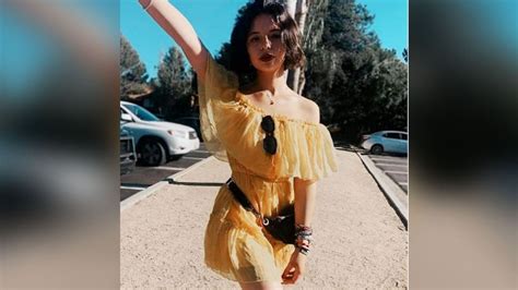 Ángela Aguilar paraliza a todo Instagram con FOTO de su caluroso