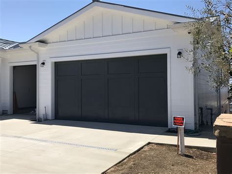 Garage Door Paint Colors How To Choose The Right One For Your Home