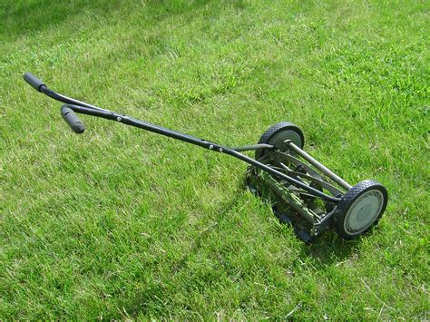 Feb 01, 2021 · help your lawn endure the colder months with the following regimen: Hand Push Lawn Mower Picture | Free Photograph | Photos Public Domain