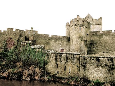 Castle In Cahir Ireland Beautiful