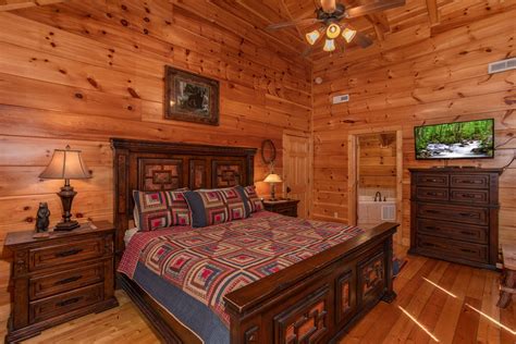 Looking for a cheap car rental in kings dominion? King Master Bedroom Suite in the loft. Availability ...
