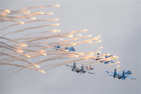 Sky Aircraft Su 27 Flanker Rossiyskiye Jet Military Wallpapers Hd