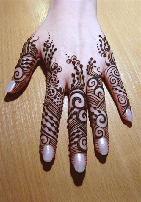Latest Mehndi Design Latest Mehndi Designs 2014 38 Pics Henna