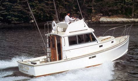 Cape Dory Yachts 28 Flybridge Cruiser Hmy Yachts