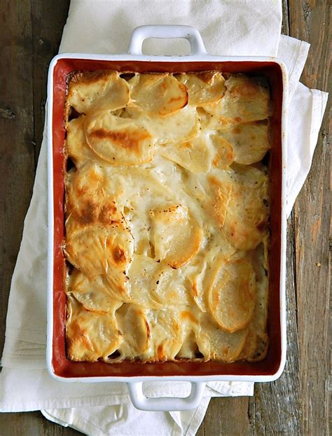 Scalloped Potatoes Like The Ones Your Grandma Made Recipe In 2020 Scalloped Potatoes