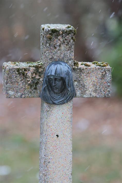 Cross On Old Jewish Cementary Stock Photo Image Of Sadness Cross