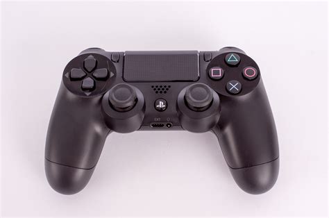 Review The Playstation 4 Is Sleek And Impressive