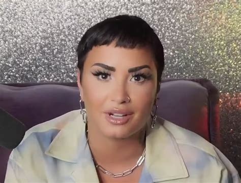 demi lovato urges people to no longer comment on their body