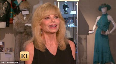 Loni Anderson Selling Nude Portrait Of Herself Commissioned By Burt Reynolds Daily Mail Online