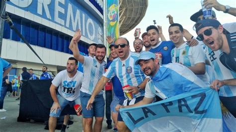 Atletas preparam manifesto com críticas à conmebol após de série indefinições para a realização da copa américa; Jogos da Copa América na capital movimentam o setor de ...