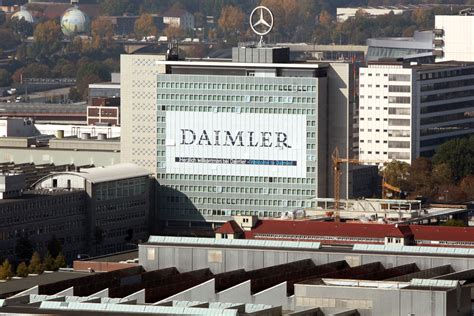 Daimler investiert Milliarden in Standort Untertürkheim
