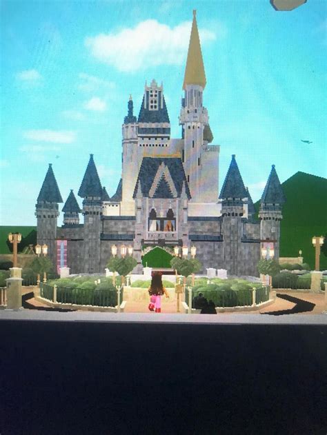 Im Currently Building A Bloxburg Zoo This Is Gonna Be The Stadium For
