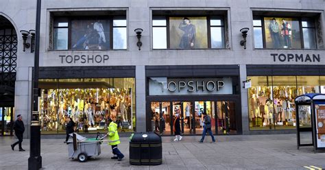 Topshops Flagship Oxford Street Store ‘to Be Sold Off By Arcadia Group