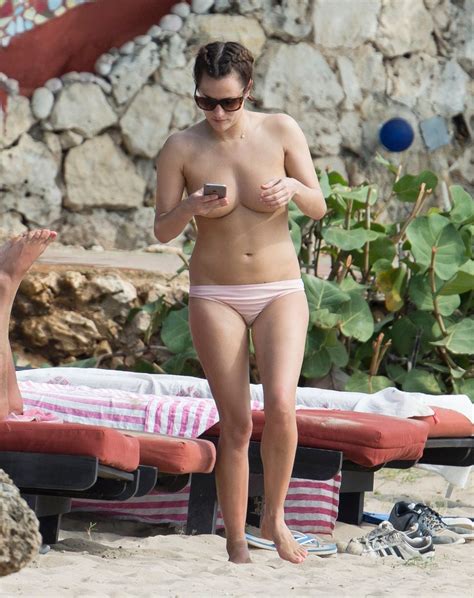 Caroline Flack Naked On The Beach The Fappening Celebrity Photo Leaks